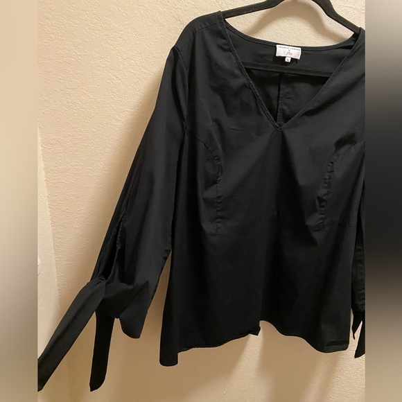Universal Standard For J. Crew Black V-Neck Poplin Tie Cuff Sleeve Top Size XL - Picture 5 of 9